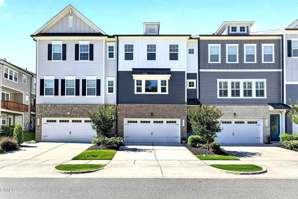 1063 Danvers Loop Apex NC 27523