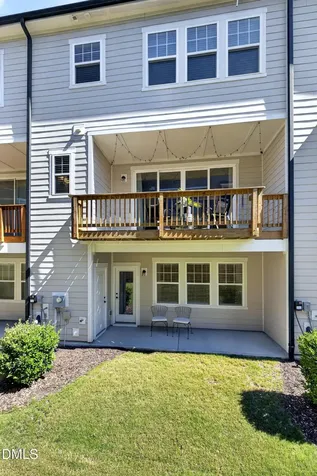 1063 Danvers Loop Apex NC 27523