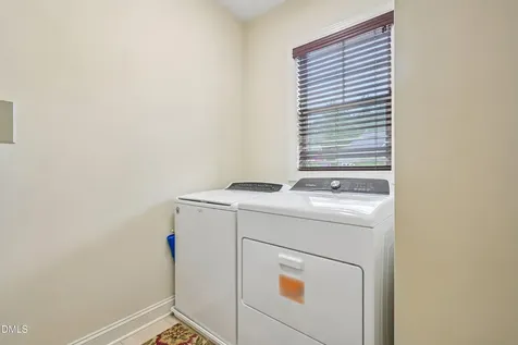 808 Laurel Garden Way Cary NC 27513