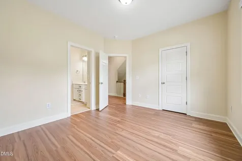 808 Laurel Garden Way Cary NC 27513