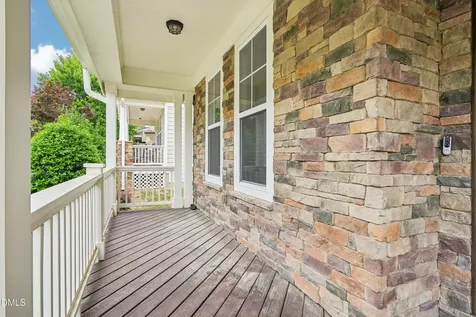 808 Laurel Garden Way Cary NC 27513