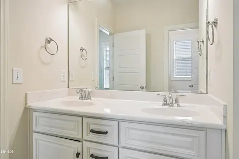 808 Laurel Garden Way Cary NC 27513