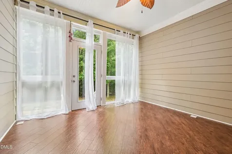 808 Laurel Garden Way Cary NC 27513