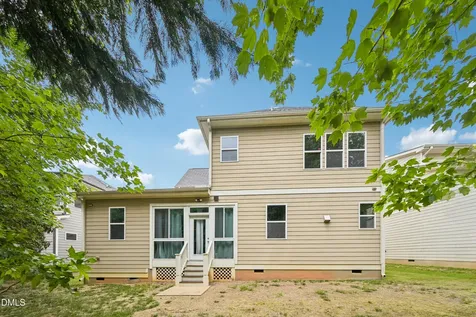 808 Laurel Garden Way Cary NC 27513
