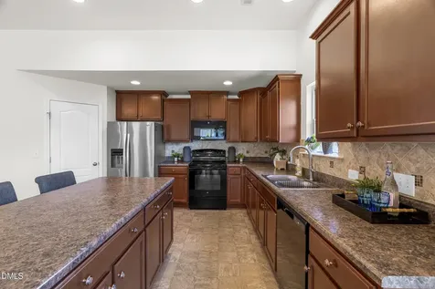 716 Harvest Point Drive Fuquay Varina NC 27526