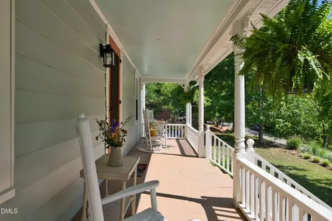 108 S Occoneechee Street Hillsborough NC 27278