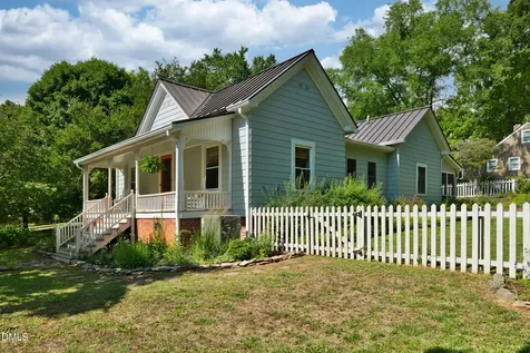 108 S Occoneechee Street Hillsborough NC 27278
