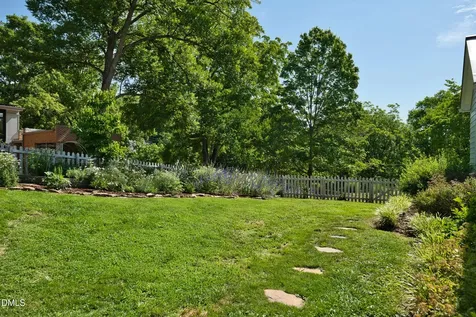 108 S Occoneechee Street Hillsborough NC 27278