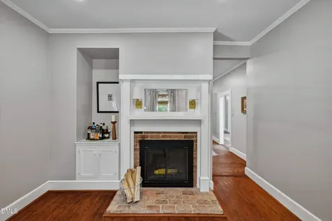 108 S Occoneechee Street Hillsborough NC 27278