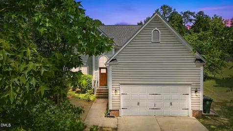 107 Del Rio Drive Cary NC 27519