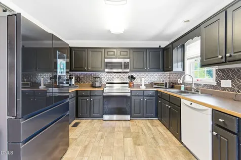 4456 Bellemont Mount Hermon Road Burlington NC 27215