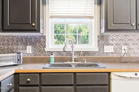 4456 Bellemont Mount Hermon Road Burlington NC 27215