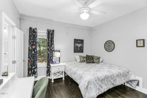 8 Rabbit Path Bahama NC 27503