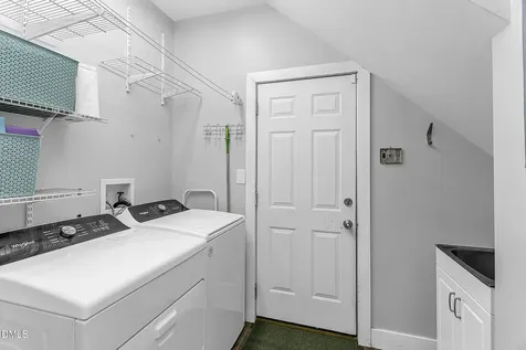 8 Rabbit Path Bahama NC 27503