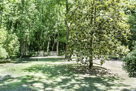 8 Rabbit Path Bahama NC 27503