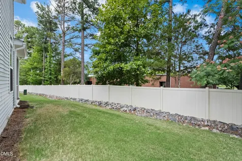 6059 Beale Loop Raleigh NC 27616