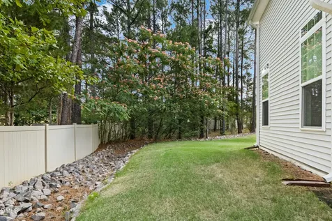 6059 Beale Loop Raleigh NC 27616