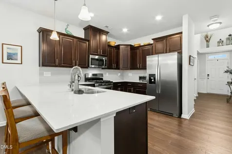 6059 Beale Loop Raleigh NC 27616