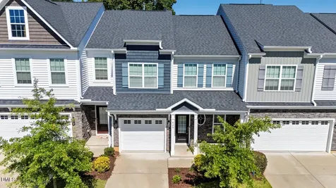 629 Barneswyck Drive Fuquay Varina NC 27526