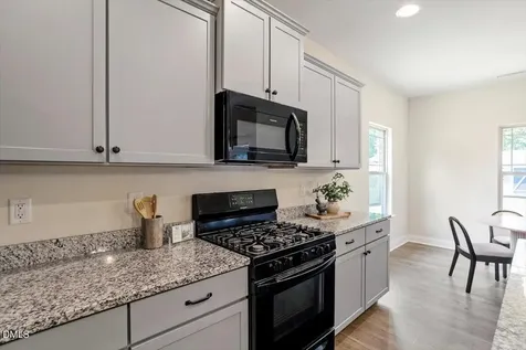 134 Woodwater Circle Lillington NC 27546