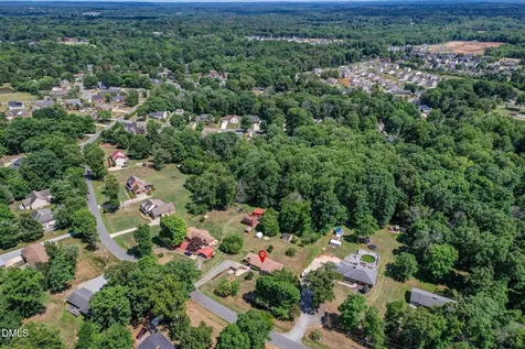 648 Williamsdale Road Graham NC 27253
