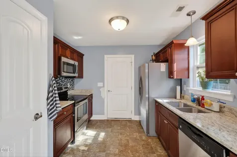 103 Dundee Place Stem NC 27581