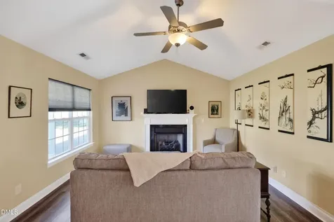 103 Dundee Place Stem NC 27581