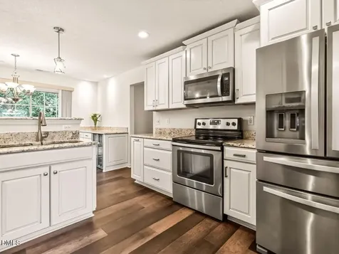 550 Birchtree Valley Court Fuquay Varina NC 27526