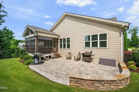 2304 Plowridge Road Fuquay Varina NC 27526