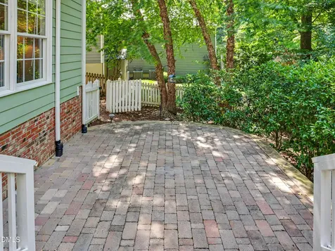 205 Glade Street Chapel Hill NC 27516
