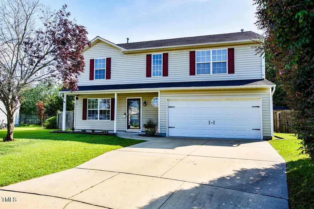 1724 E Ridge Heights Drive Fuquay Varina NC 27526