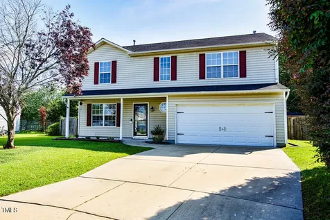 1724 E Ridge Heights Drive Fuquay Varina NC 27526