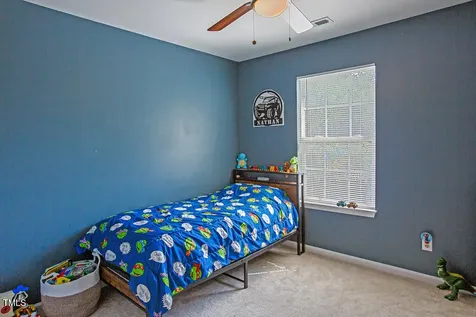 1724 E Ridge Heights Drive Fuquay Varina NC 27526