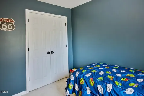 1724 E Ridge Heights Drive Fuquay Varina NC 27526