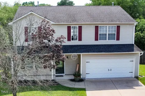 1724 E Ridge Heights Drive Fuquay Varina NC 27526