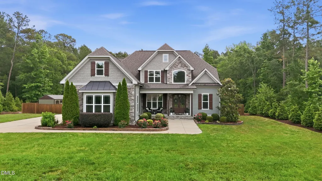 1537 Sweetwater Lane Raleigh NC 27610
