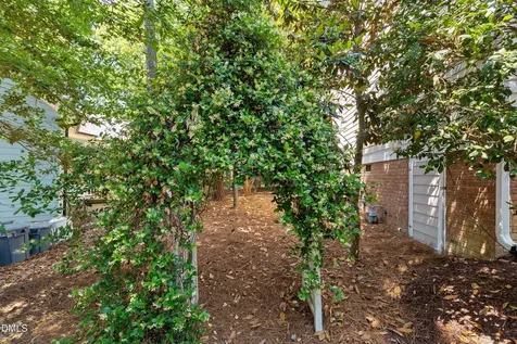 2317 Forestbluff Drive Fuquay Varina NC 27526
