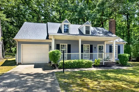 5313 Thistlebrook Court Raleigh NC 27610