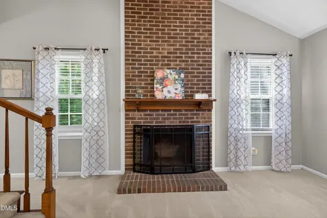 5313 Thistlebrook Court Raleigh NC 27610