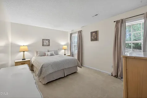 5313 Thistlebrook Court Raleigh NC 27610