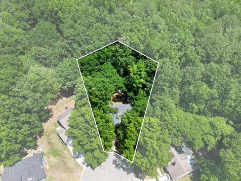 5313 Thistlebrook Court Raleigh NC 27610