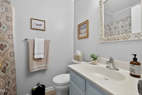 5313 Thistlebrook Court Raleigh NC 27610