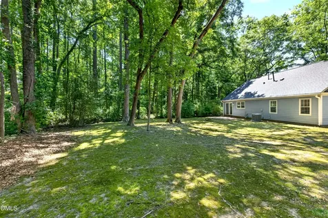 5313 Thistlebrook Court Raleigh NC 27610