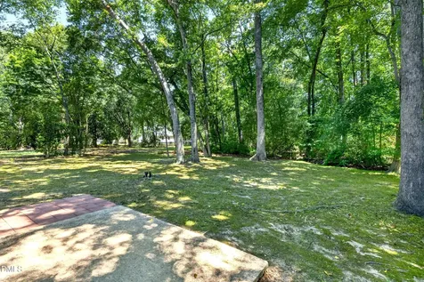 5313 Thistlebrook Court Raleigh NC 27610