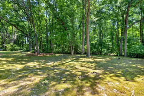 5313 Thistlebrook Court Raleigh NC 27610