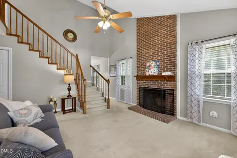 5313 Thistlebrook Court Raleigh NC 27610