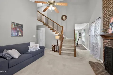 5313 Thistlebrook Court Raleigh NC 27610