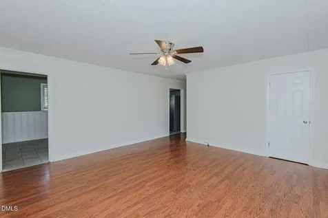 243 Nicks Street Graham NC 27253