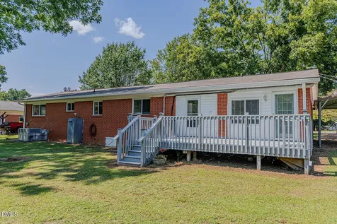 243 Nicks Street Graham NC 27253