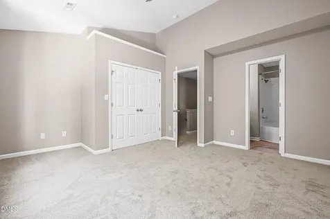 8472 Central Drive Raleigh NC 27613